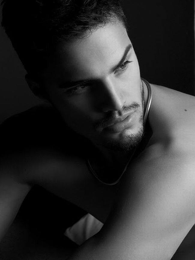 MASCULINE DOSAGE: GIL SOARES BY PHOTOGRAPHER HEIKE HIMMEL