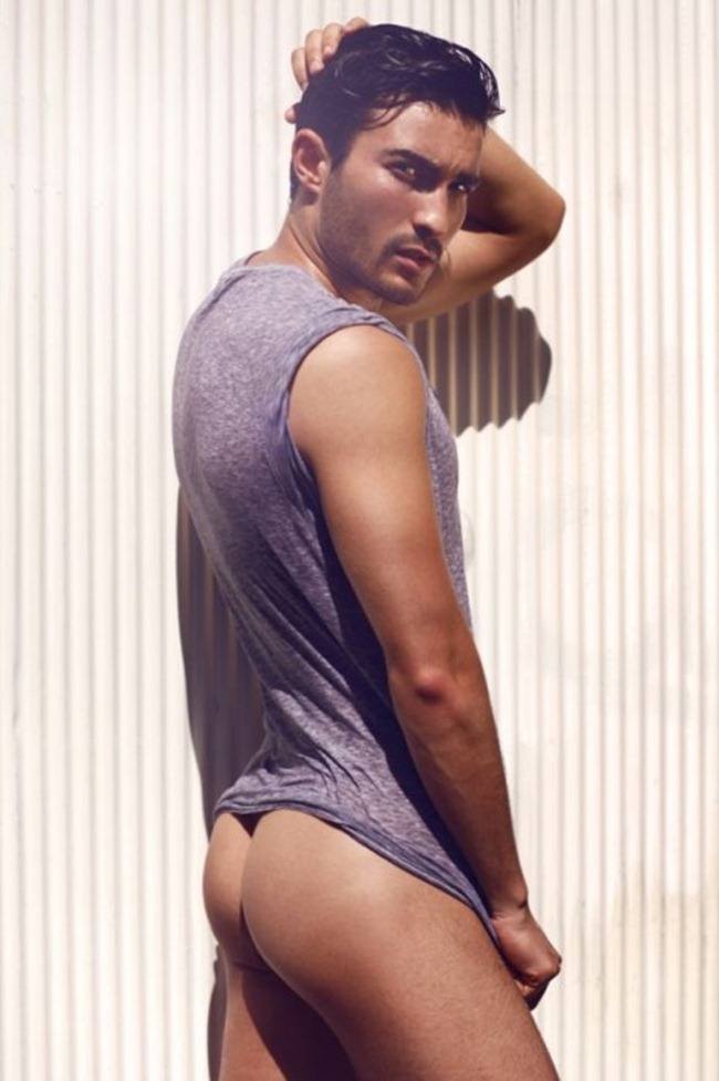 MASCULINE DOSAGE: JOHNNY BY PHOTOGRAPHER LUKE AUSTIN