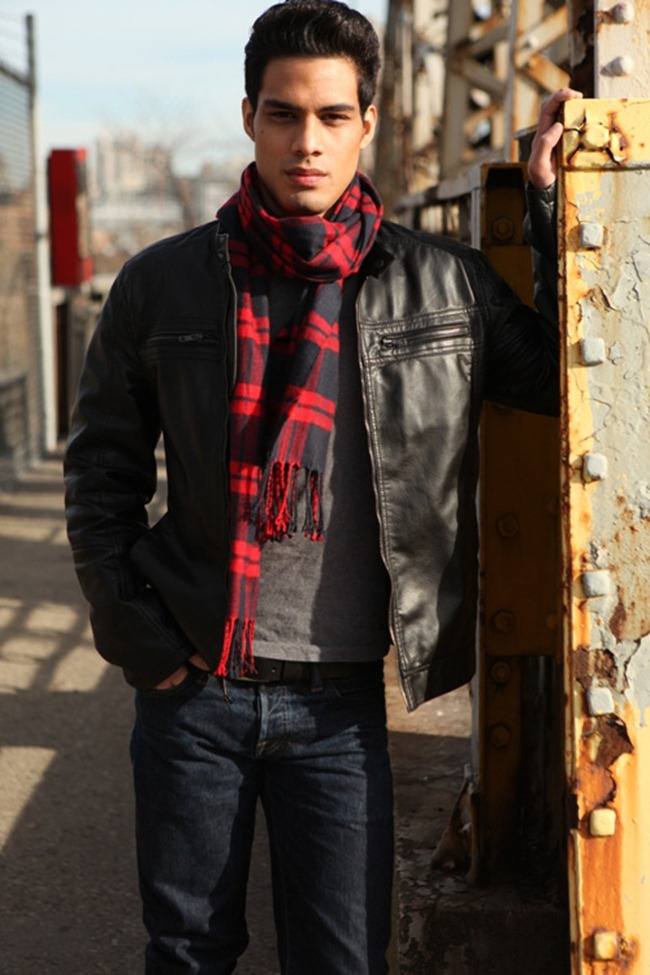 MASCULINE DOSAGE: PAULO GONZALES BY PHOTOGRAPHER MICHAEL DAR