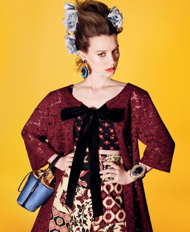 CAMPAIGN: MIA WASIKOWSKA FOR MIU MIU SPRING 2012 BY PHOTOGRAPHER DAVID SIMS