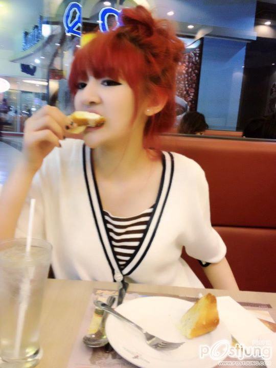 พี่โฟฟลิบ เธอสวยและรวยมาก