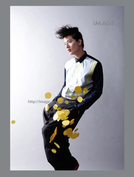 เป้-อารักษ์ @ IMAGE no.4 April 2012