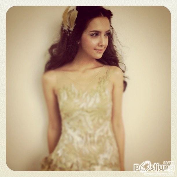 ซาร่า เล็กจ์