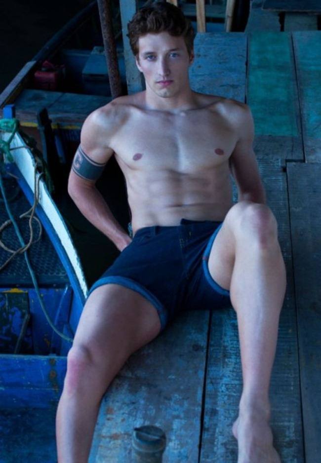 MASCULINE DOSAGE: THE WINDS BLOW FROM THE SOUTH BY PHOTOGRAPHER DIDIO