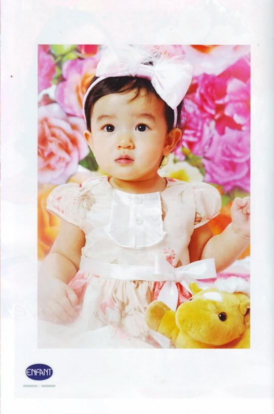 กบ สุวนันท์ & น้องณดา @ ขวัญเรือน no.670 April 2012