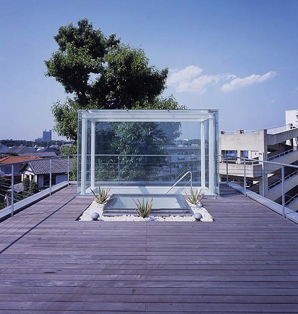Modern Japan Houses - 360-degree garden access plus a rooftop patio!