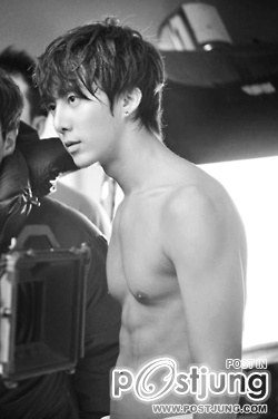 เซ็็็็กซี่ี่ขาว ดำ