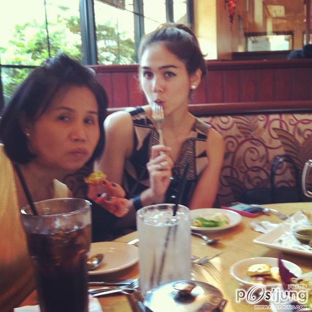 ชมพู่ อารยา instagram