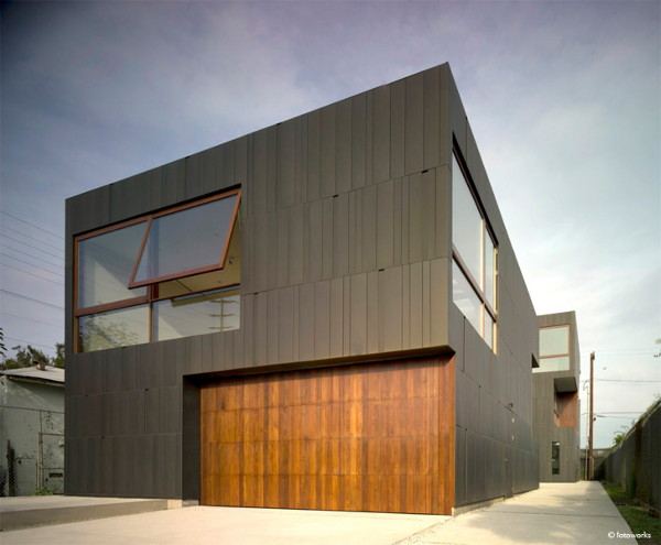 Custom Home in Los Angeles by Custom Home Architects Studio 0.10