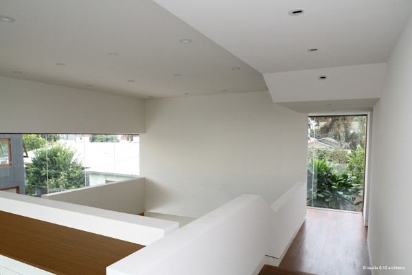 Custom Home in Los Angeles by Custom Home Architects Studio 0.10