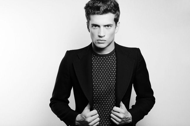 FASHION PHOTOGRAPHY: TIMOTH&Eacute; ECHELARD BY PHOTOGRAPHER MATTHIEU DORTOMB