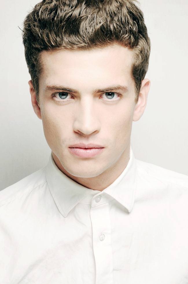 FASHION PHOTOGRAPHY: TIMOTH&Eacute; ECHELARD BY PHOTOGRAPHER MATTHIEU DORTOMB