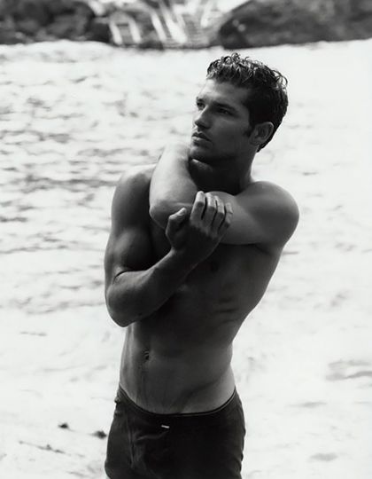 Benj Lee vs. Ashton Kutcher