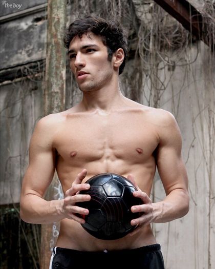 The Boy : Ivo Cavalvanti : HQ images