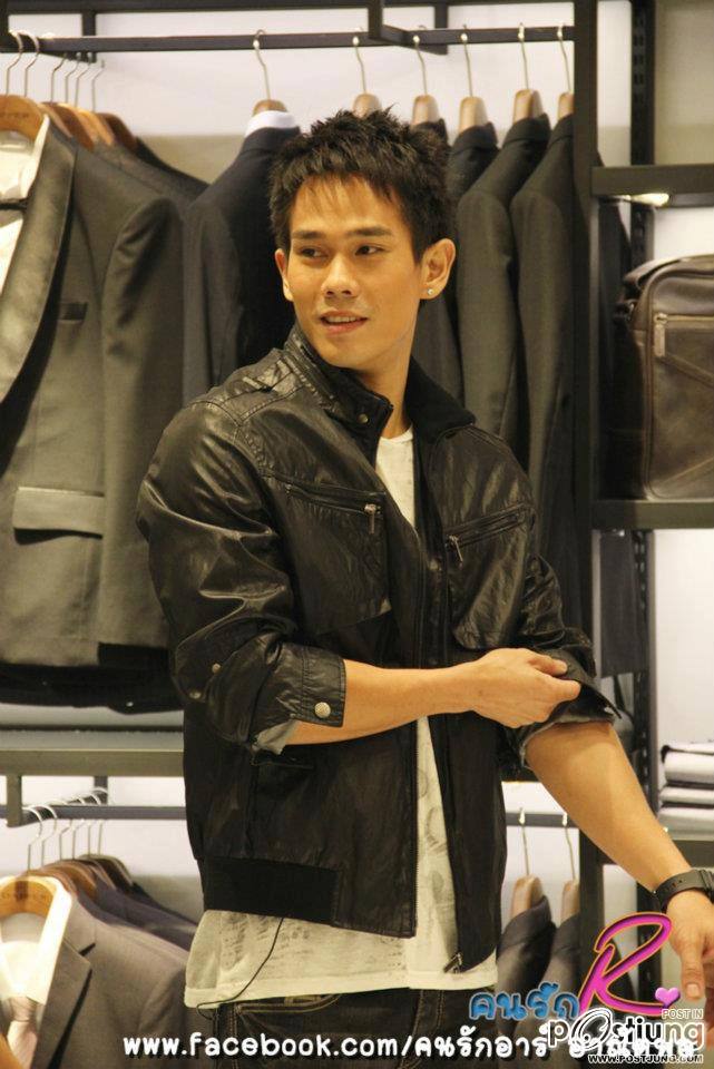 พระเอกน่ากิน