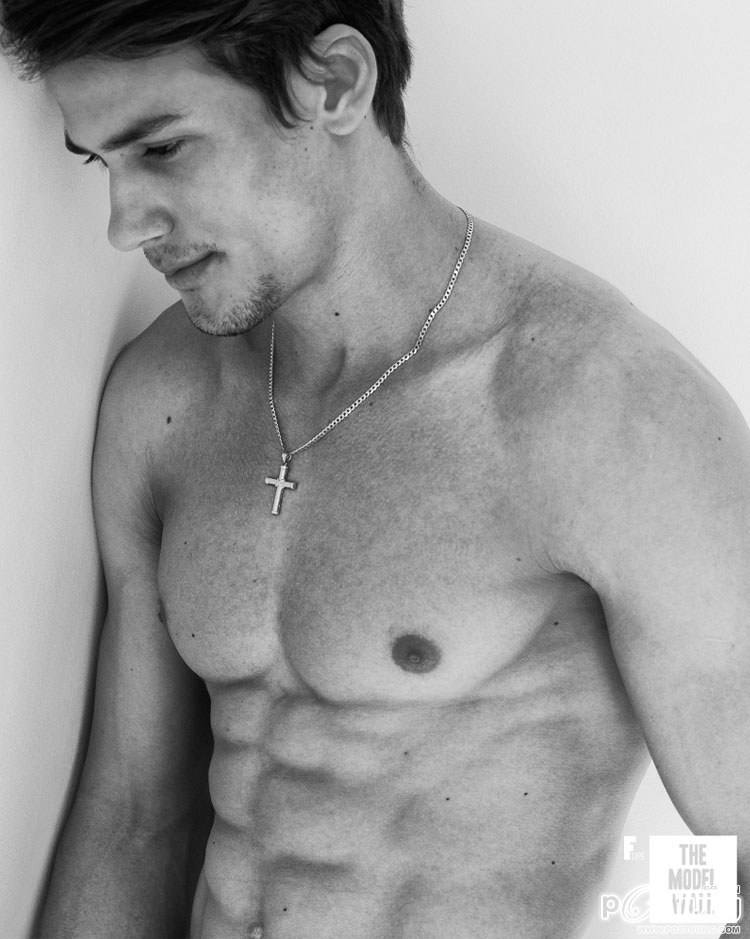 Exclusive Outtakes Of The Patriota Twins For F.Tape