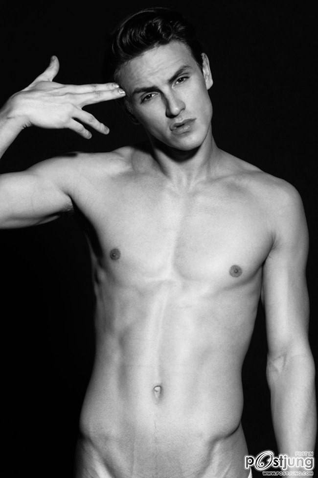 MASCULINE DOSAGE: DAVID S. BY PHOTOGRAPHER JULIAN LAIDIG