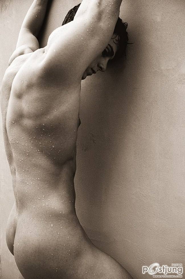 MASCULINE DOSAGE: DEVIN BY PHOTOGRAPHER SERGIO GARCIA