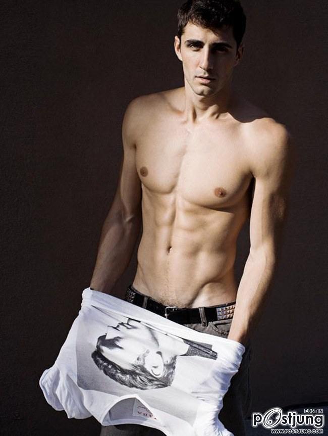 MASCULINE DOSAGE: JOSH TRUESDELL BY PHOTOGRAPHER RICK DAY