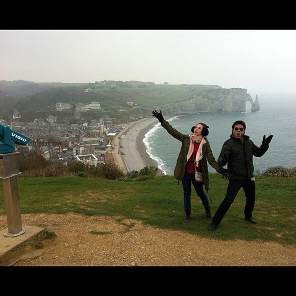 ร่อนแล้วจ้า การ์ดงานแต่ง ป๋อ-เอ๋ แอบเก๋นะเนี่ย