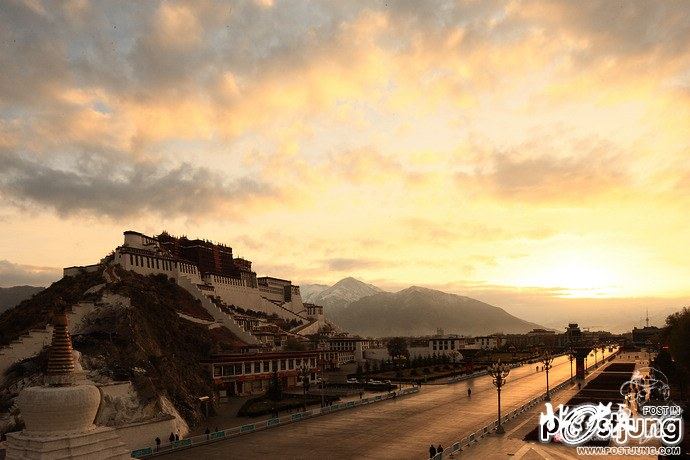 The streets of Lhasa [ Tibet ]