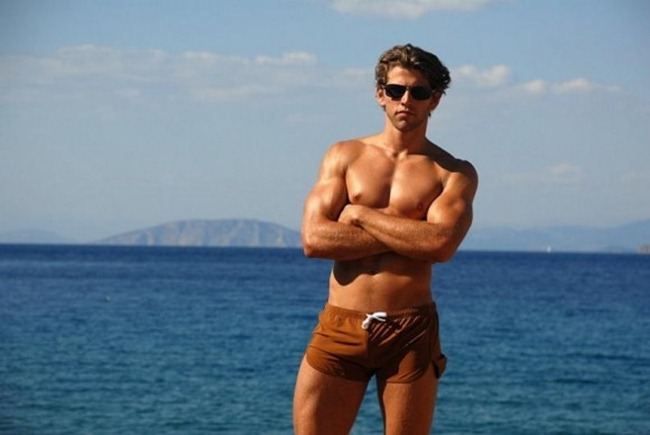 MASCULINE DOSAGE: ALEX GEERMAN BY PHOTOGRAPHER MARC SPIELBERG