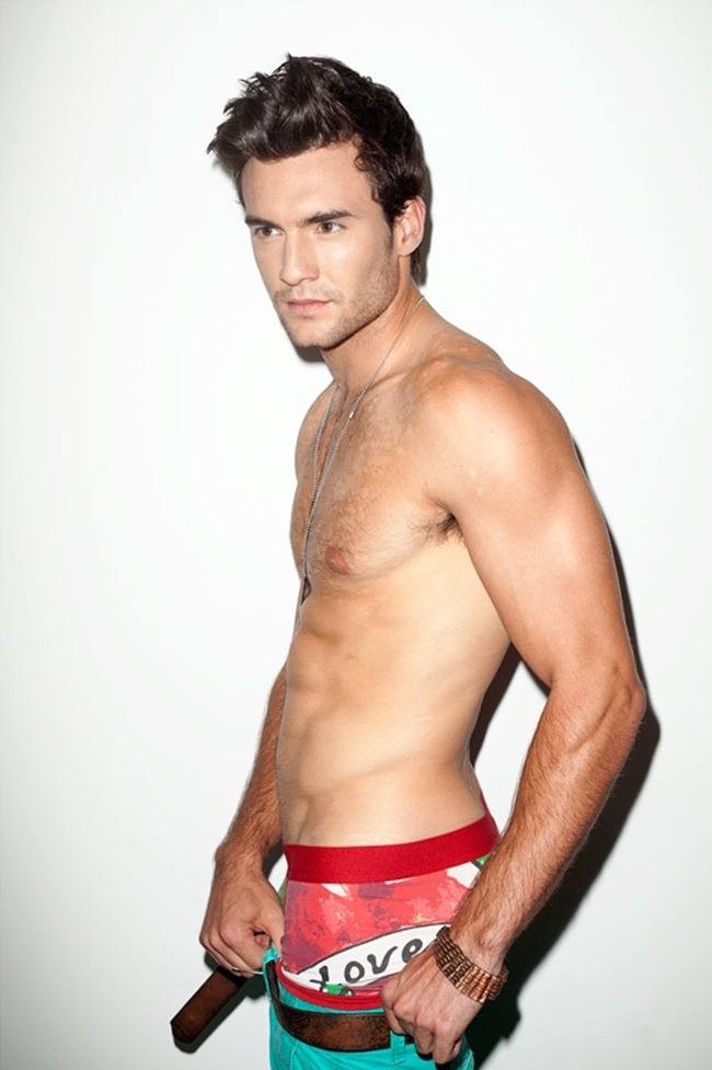 MASCULINE DOSAGE: JESSE D BY PHOTOGRAPHER WALLY SPARKS