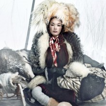 VOGUE KOREA: HAN HYE JIN, SONG KYUNG AH & JANG YOON JU IN  QUEEN OF SNOW  BY PHOTOGRAPHER HONG JANG