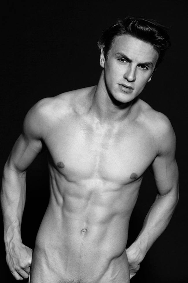 MASCULINE DOSAGE: DAVID S. BY PHOTOGRAPHER JULIAN LAIDIG