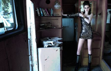 FLAUNT MAGAZINE: KRISTEN STEWART BY YU TSAI