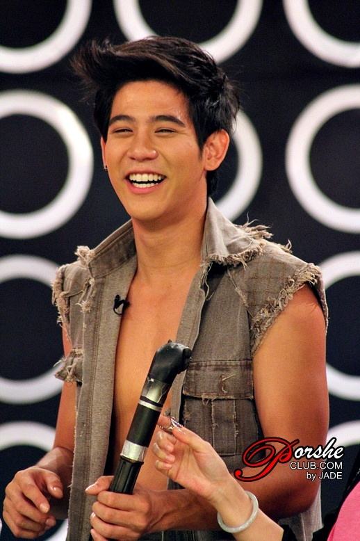 { pic } พอร์ช ศรัณย์ ใน ลูกผู้ชายไม้ตะพด @ รายการวันวานยังหวานอยู่