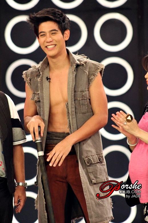 { pic } พอร์ช ศรัณย์ ใน ลูกผู้ชายไม้ตะพด @ รายการวันวานยังหวานอยู่