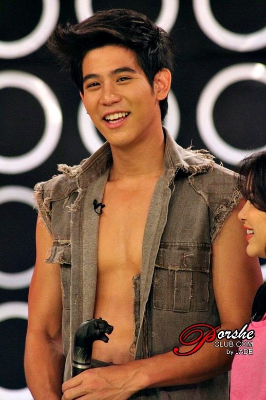 { pic } พอร์ช ศรัณย์ ใน ลูกผู้ชายไม้ตะพด @ รายการวันวานยังหวานอยู่