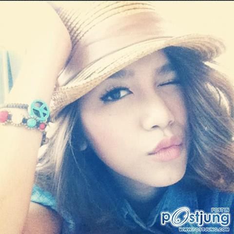 กิ่ง เหมือนแพร (เดอะสตาร์5)งานขายเสื้อที่Paragon