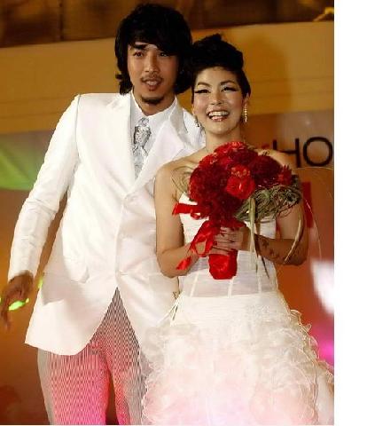 โย่ง - ก้อย ร่อนการ์ด แต่งงาน อีกคู่ จ้า