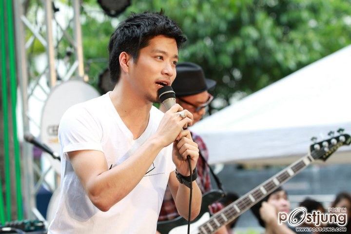 ตี๋ เอเอฟ -กิ่ง เดอะสตาร์ รักกันแรง กำแพงค่ายเอาไม่อยู่!