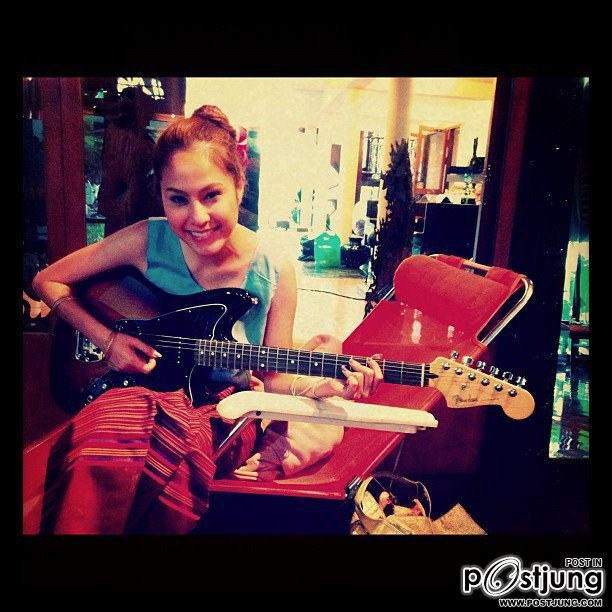 สวยเบาๆกับสาวขวัญ