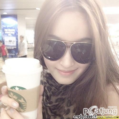 สวยจัดเต็มกับน้องปอย