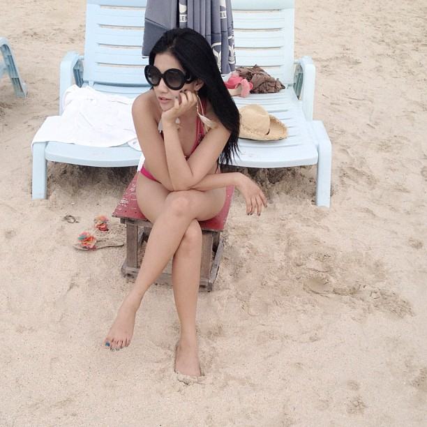 ใบเตย อาร์สยาม เซ็กซี่เบาๆ @ Instagram