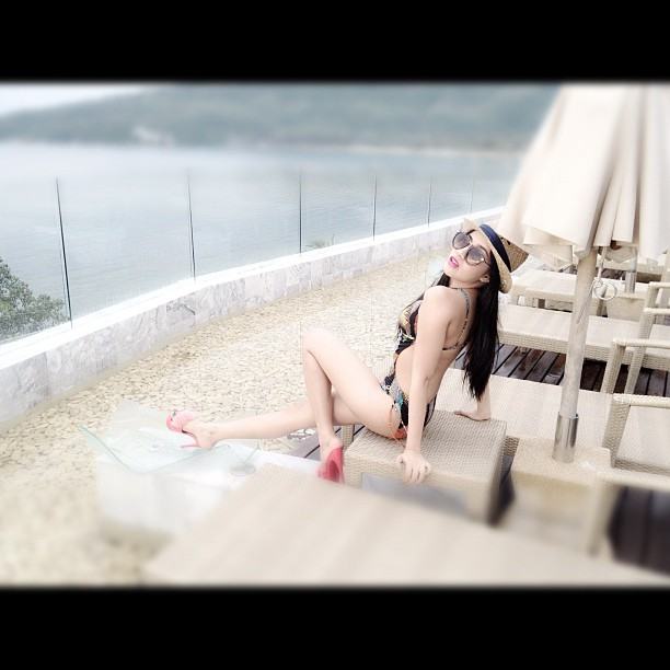 ใบเตย อาร์สยาม เซ็กซี่เบาๆ @ Instagram