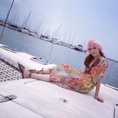 แฟชั่น เสื้อผ้าลาย ๆ สไตล์ดาราสาวสวย