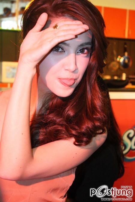 ซาร่า เล็กจ์ สวยอินเตอร์