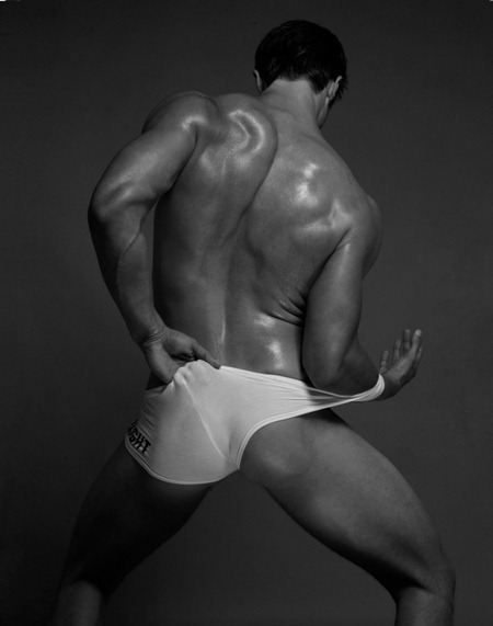 MASCULINE DOSAGE: TYLER MCPEAK BY PHOTOGRAPHER BELL SOTO