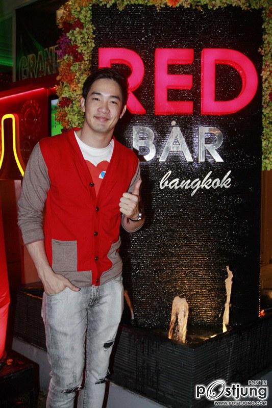 ดาราออกงาน