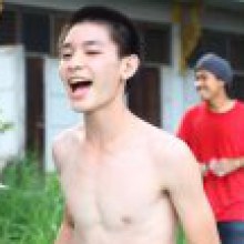 วัยรุ่นลาว