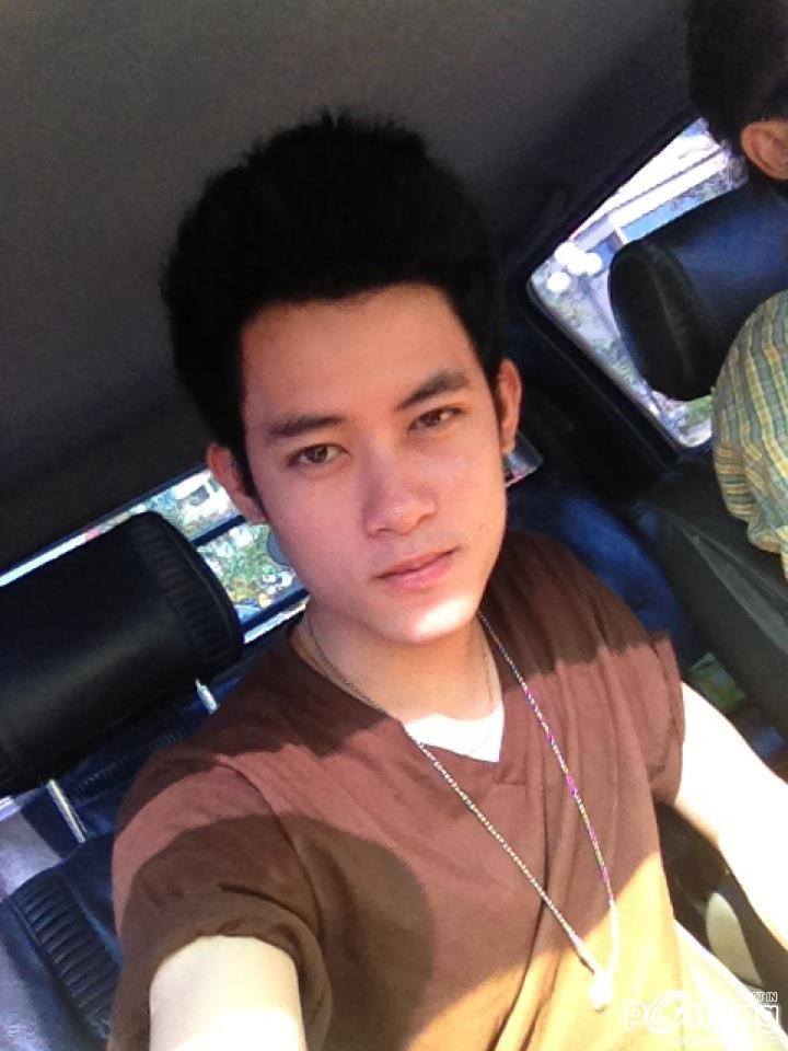 วัยรุ่นลาว