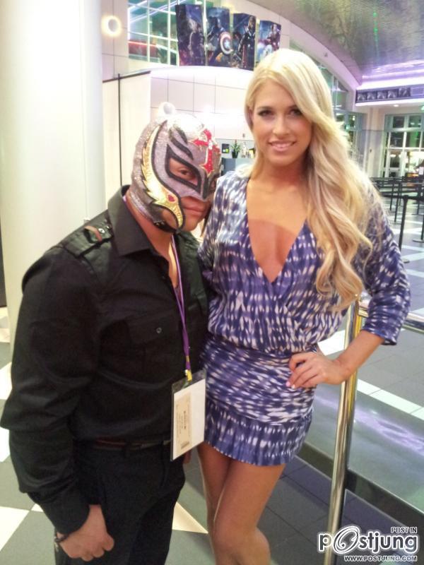 KELLY KELLY WWE @ Twitter