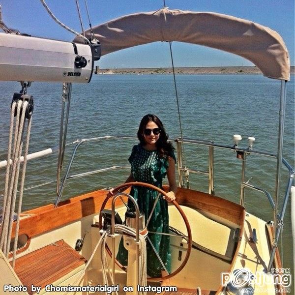 เธอเป็นแฟชั่นนิสต้านนำแทรนด์﻿ของประเทศไทย