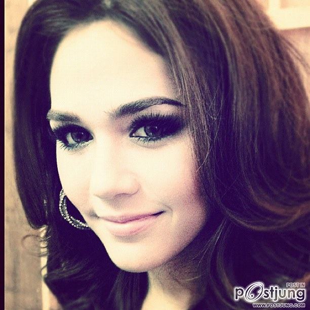 อารยา เริ่ดๆ