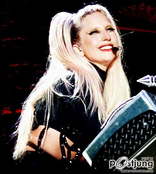 BORN THIS WAY BALL TOUR 2012 @ Korea